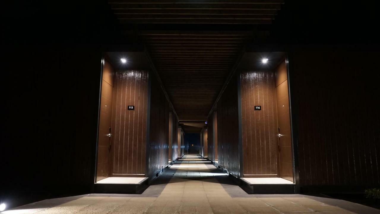 Park Inn By Radisson Los Olivos De 발르나르 외부 사진